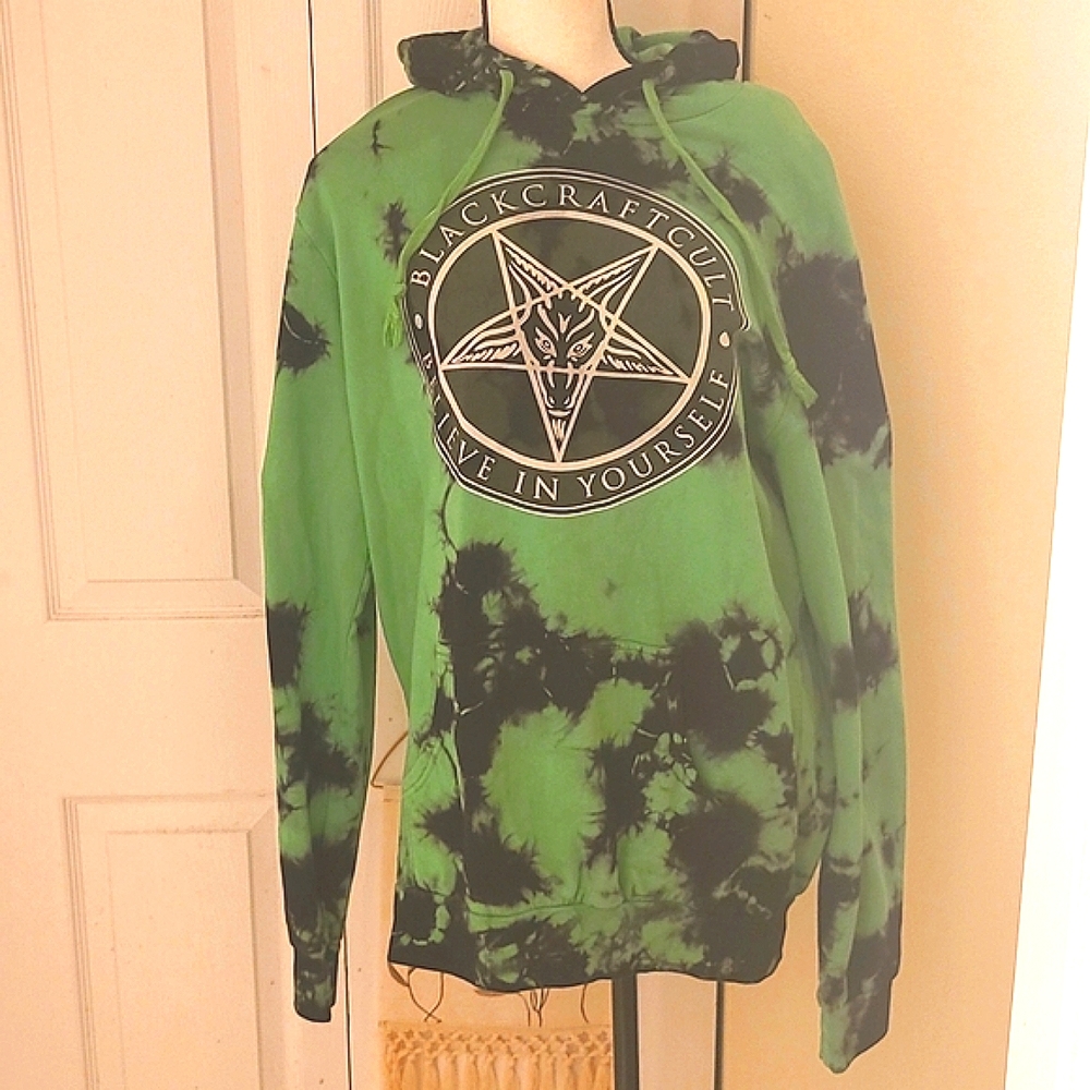 Blackcraft Cult Green Lightning Dye Believe in Yourself Hoodie size Medium